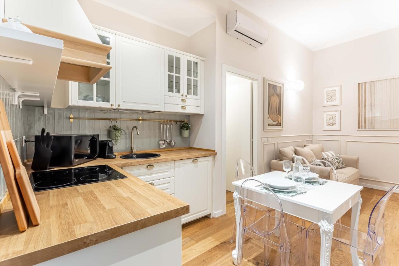 Casa Colonna Romantic Apartment Corso Di Porta Ticinese Milano Eksteriør billede